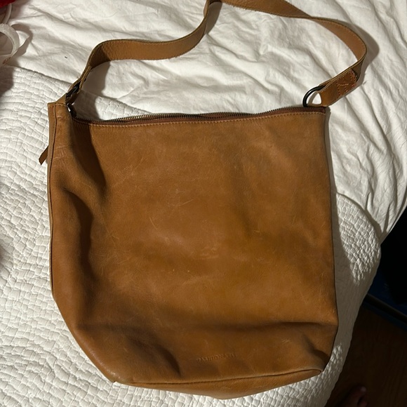Able Handbags - Able leather bag exc condition
